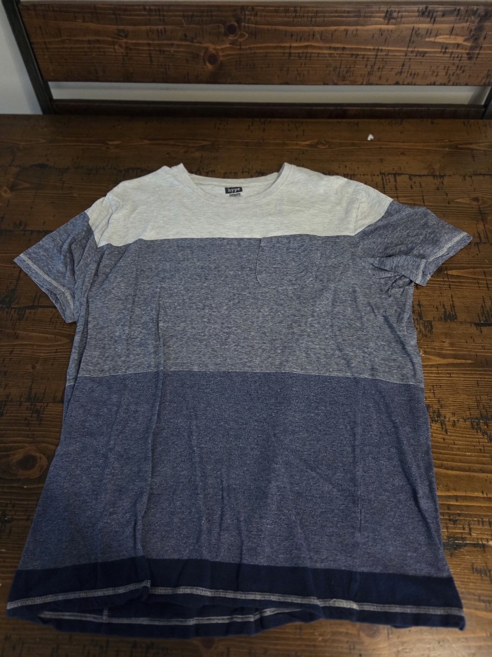Hype Men's Colorblock Short-Sleeve Crew Tee - White, Light Gray, Navy
